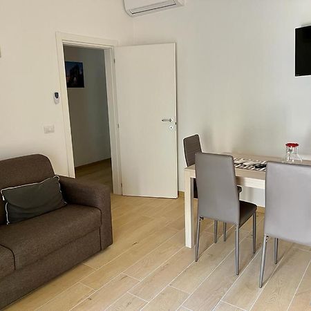 Appartamenti Villa Miramare Rimini Exteriér fotografie