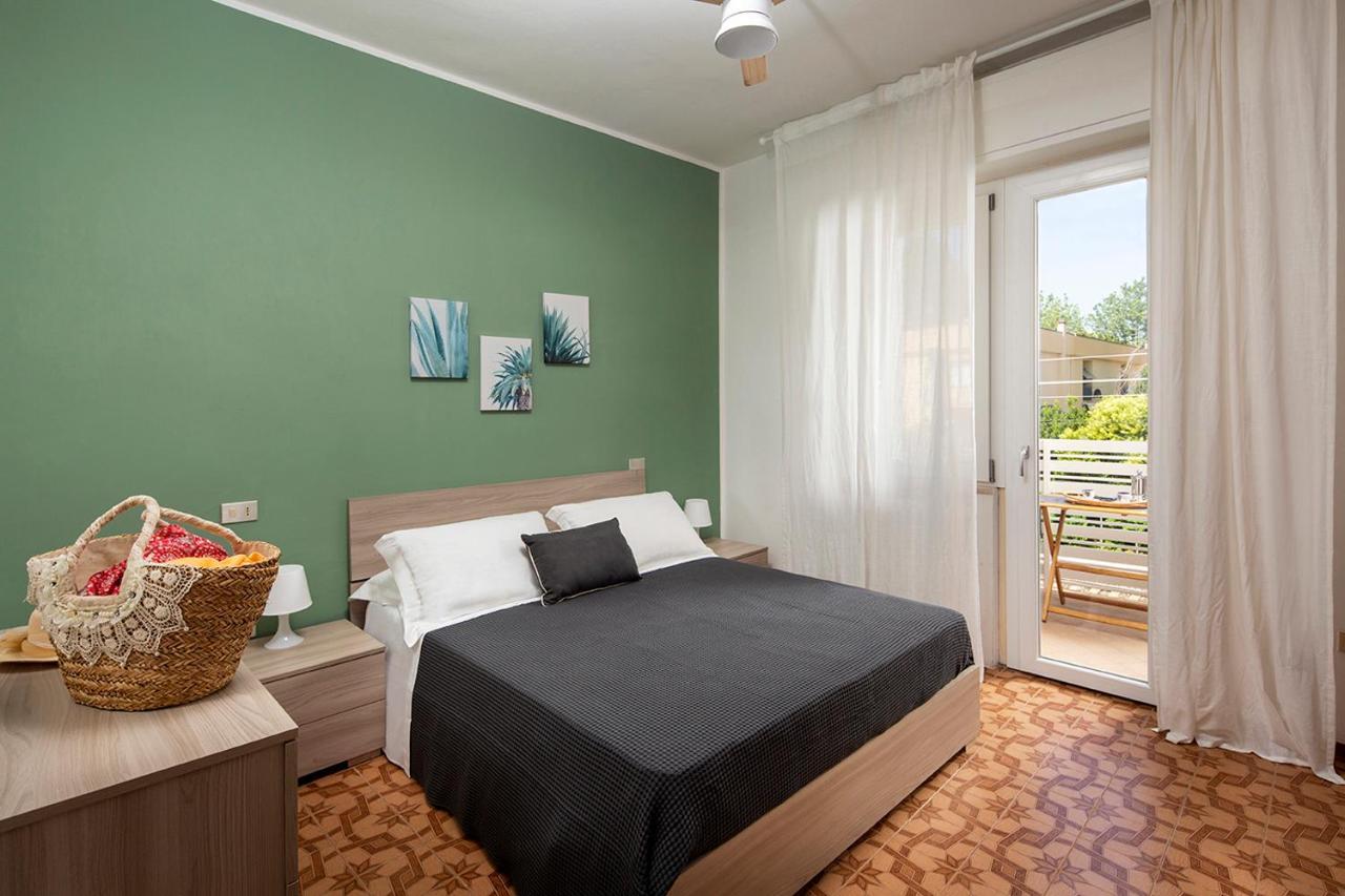 Appartamenti Villa Miramare Rimini Exteriér fotografie