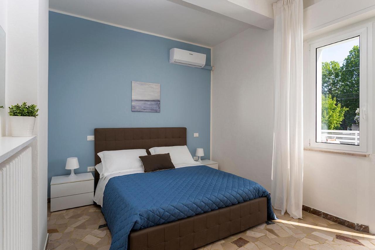 Appartamenti Villa Miramare Rimini Exteriér fotografie