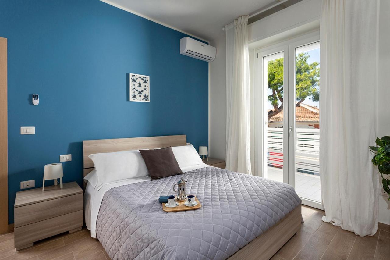 Appartamenti Villa Miramare Rimini Exteriér fotografie