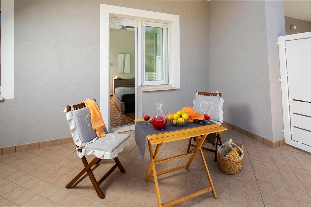 Appartamenti Villa Miramare Rimini Exteriér fotografie